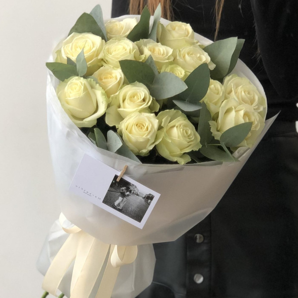 БУКЕТ ИЗ РОЗ